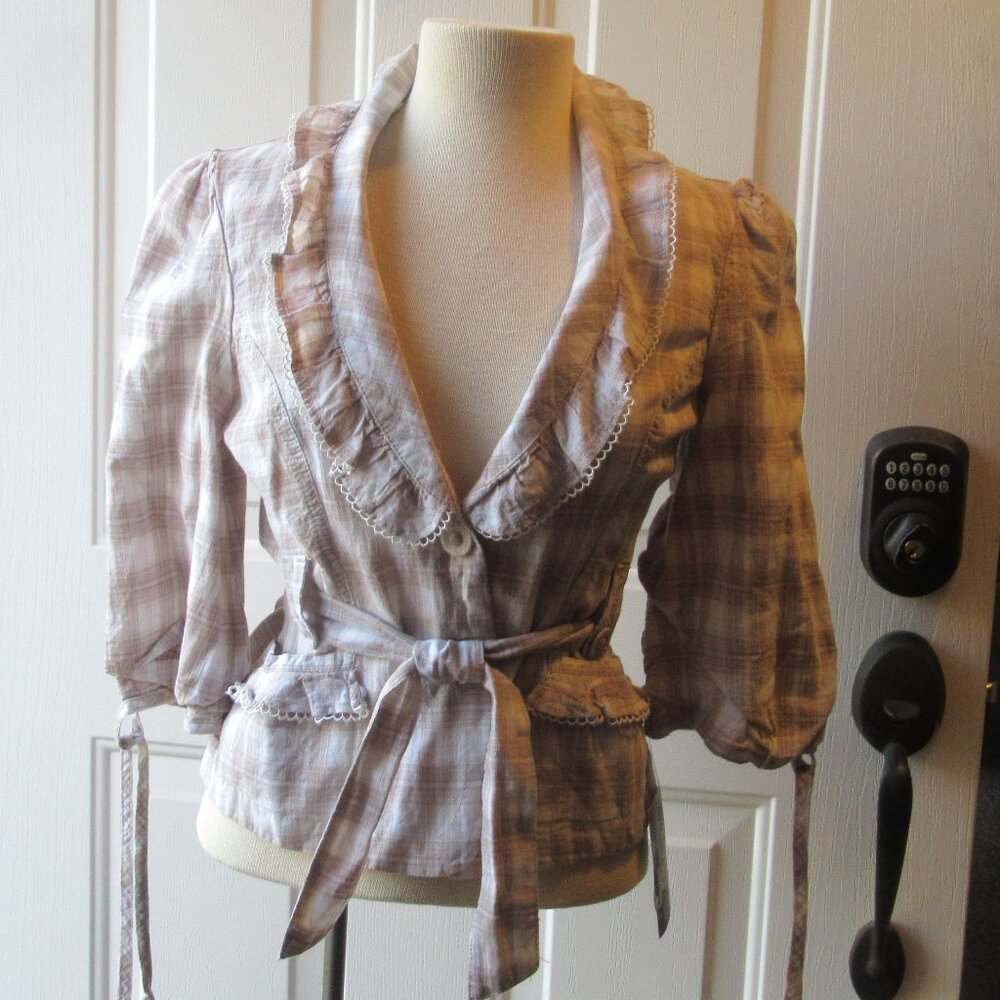 NWT Tan and White Plaid Ruffled Peplum Belted Jacket by Jolt Size M
